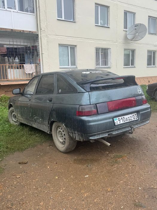продам ваз 2112.