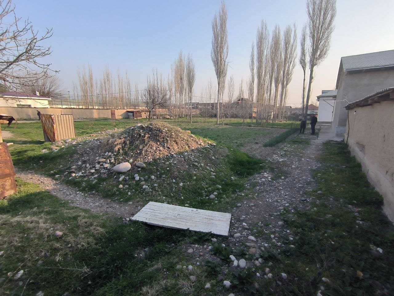 Sotilladi hovli 2,5 sotih Qoravoy Продается участок 2,5 соток Карабай