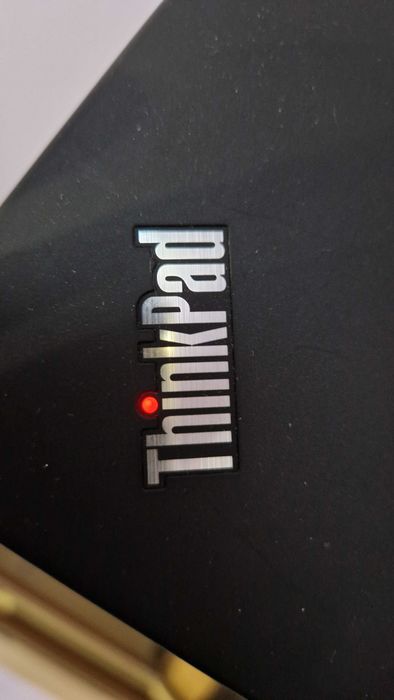 Лаптоп Lenovo Thinkpad T480 + подаръци + MS Office pro 16