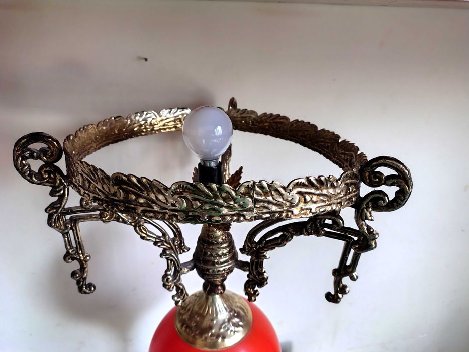 Прекрасна Голяма Стара Бронзова Лампа