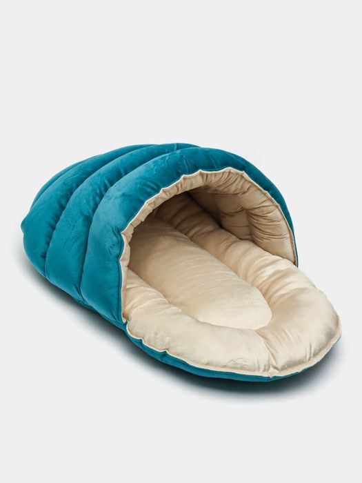 Лежанка для кошек и собак