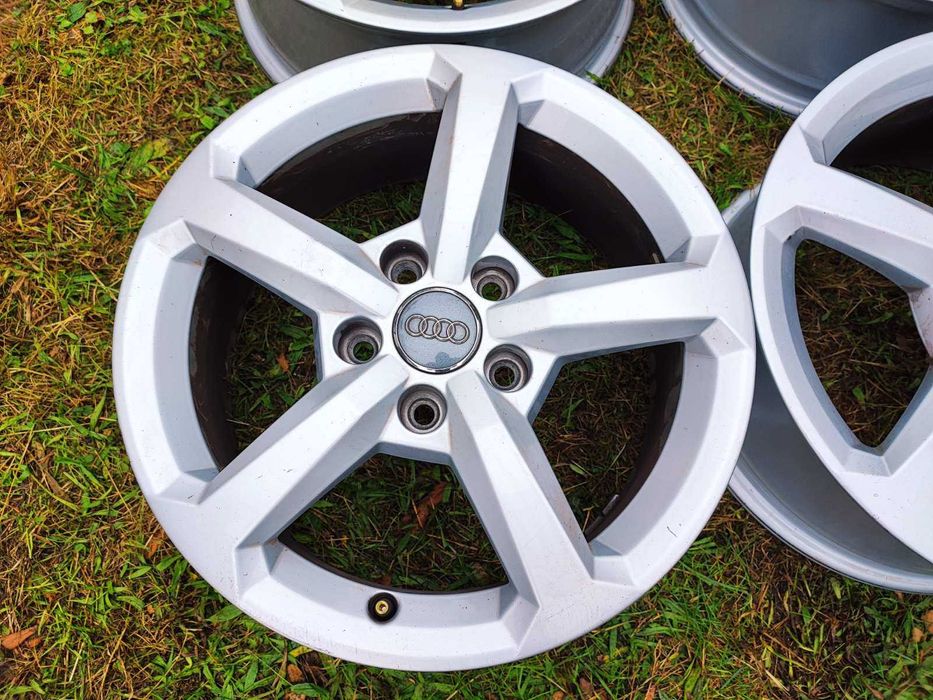 Audi/Ауди; Фолксваген/VW - 16 цола 5x112; 4 бр. оригинални лети джанти