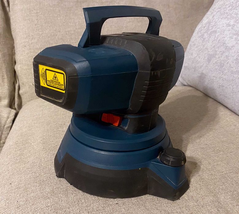 Nivela laser pentru pardoseli BOSCH GSL 2 Professional cu 2 linii