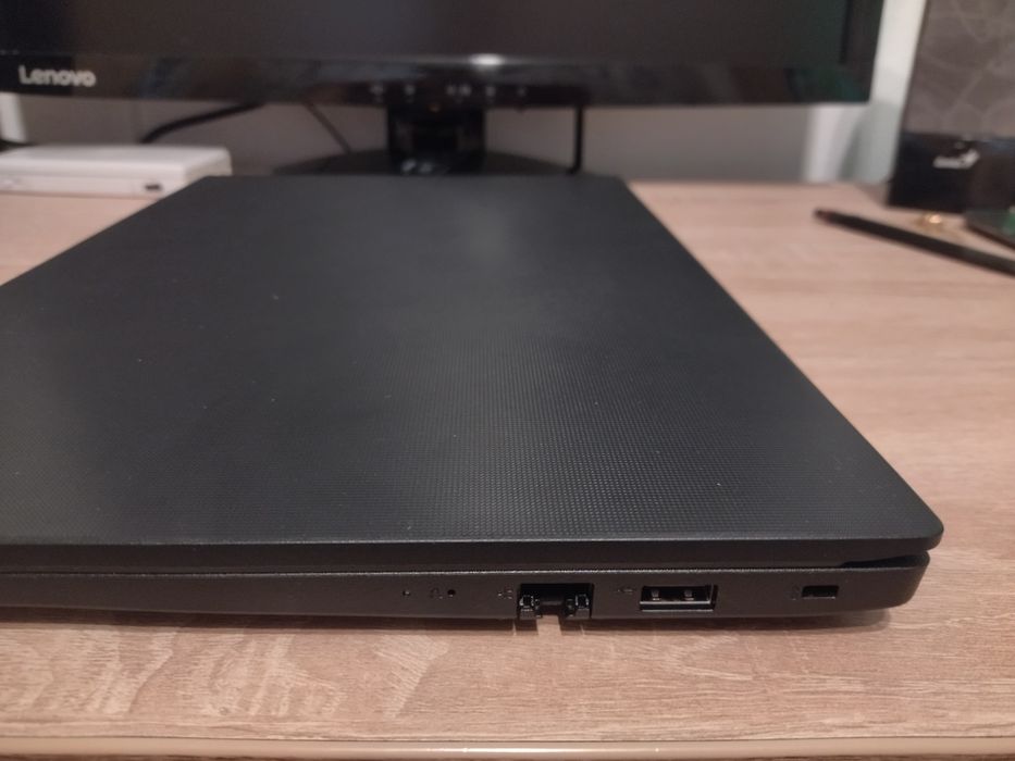 Laptop Lenovo V15 G4 IRU – i5 13420H, 16GB RAM, 1TB SSD Windows 11 pro