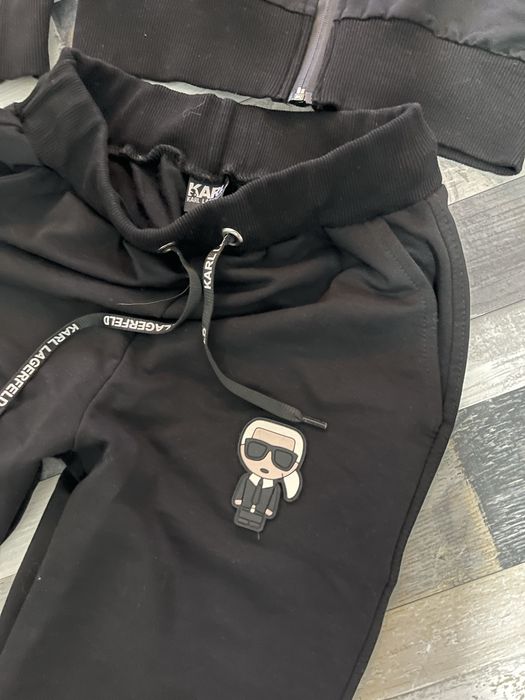 Trening Karl lagerfeld.                   S