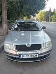 Vând Skoda Octavia 2
