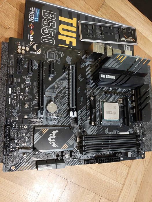 AMD Ryzen 5 5600X + Asus TUF B550 Plus