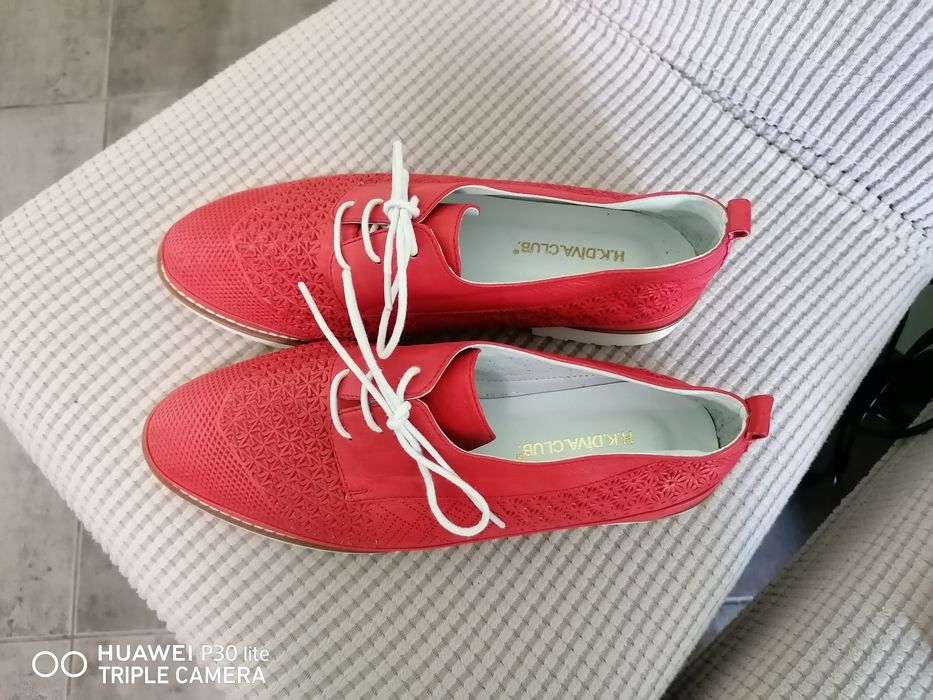 Дамски обувки от естествена кожа