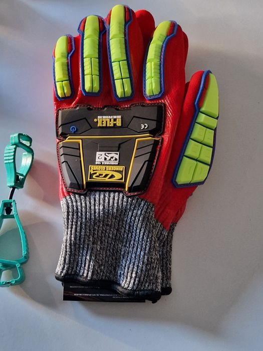 Manusi protecție antișoc, special pentru fotbal, dar si lucru