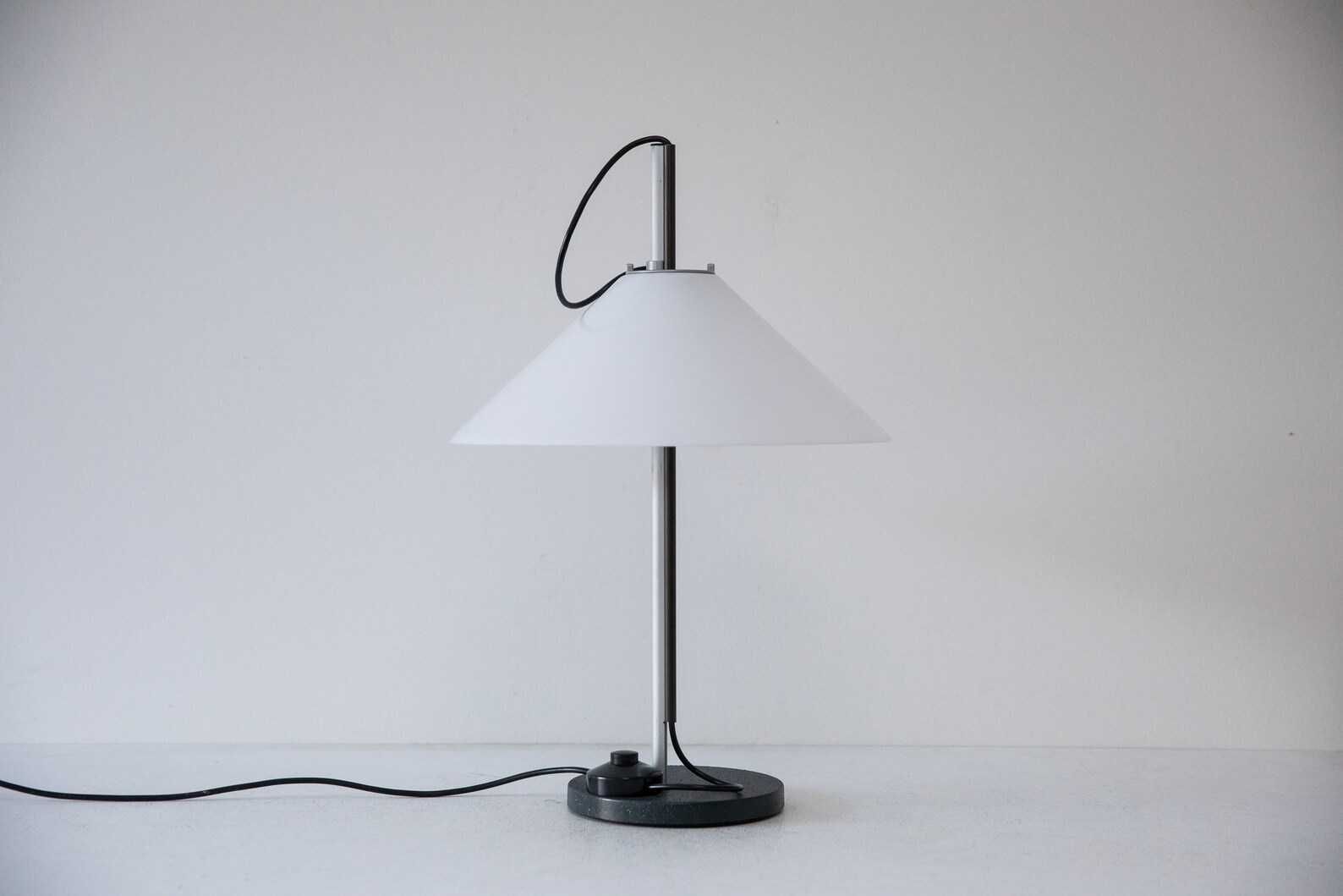 Настолна дизайнерска лампа Aggregato Tavolo Stelo - Artemide