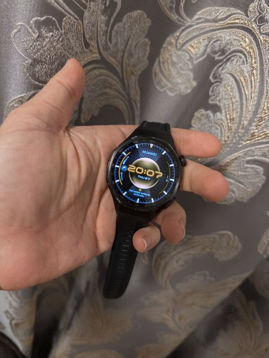 Ceas Huawei GT 6 Pro FULL BOX si brata de schimb cadou