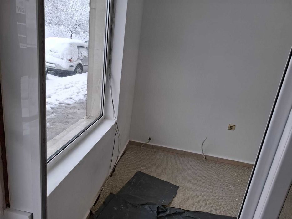 Дава се под наем Магазин в Велико Търново, Зона Б - 85 кв.м за 392.7 € - Снимка #2
