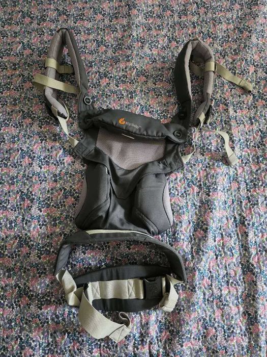 De vânzare: Marsupiu Ergobaby All Positions 360 Cool Air (Carbon Grey)