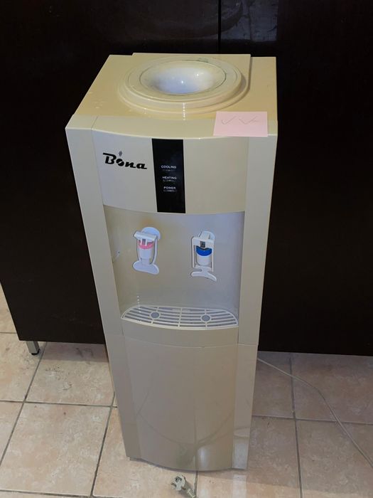 Диспенсеры Bona, Beko.