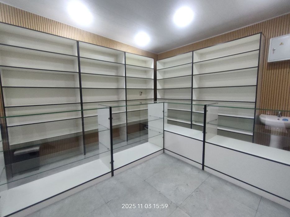 Срочно продаю готовые прилавки для магазина