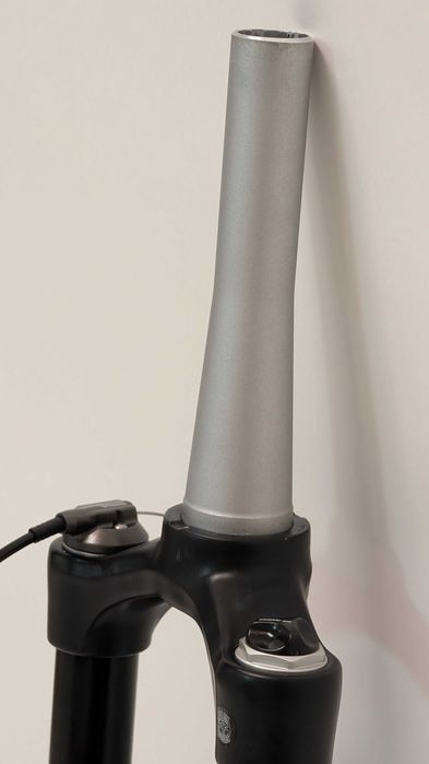 furca MTB 29 SR Suntour Raidon 32 RLR Boost Tapered cu remote