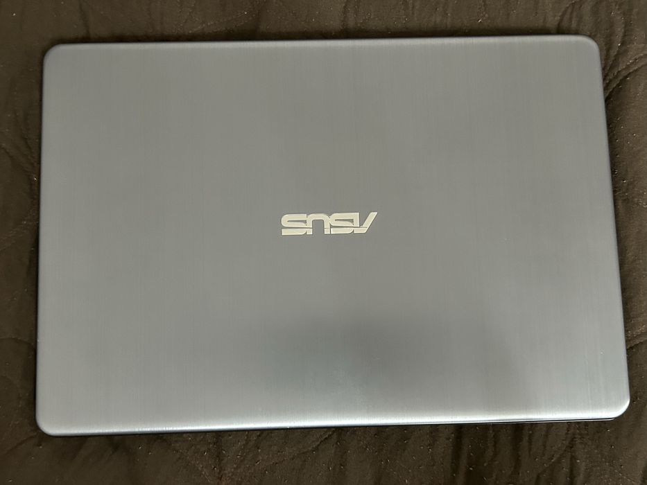 Продам ноутбук ASUS Vivobook