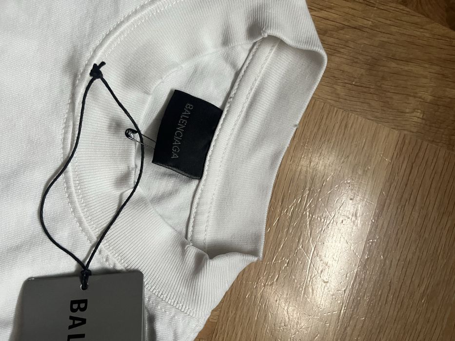 Тениска Balenciaga double B