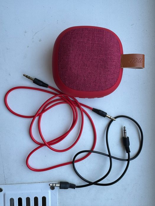 Продам оригинальную bluetooth колонку Hoco