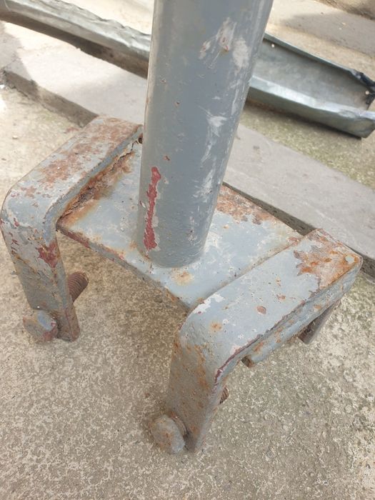 Vand dispozitiv, rola cu lant de scos apa din fantana manual