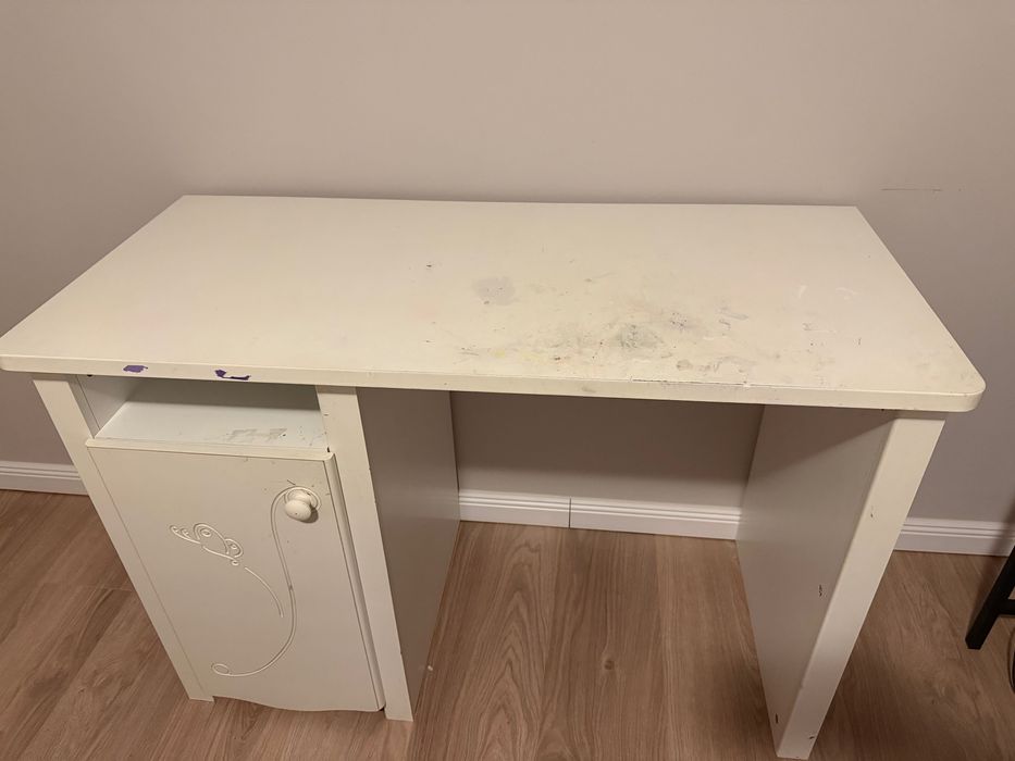 Masa de Birou alb  pentru camera copii