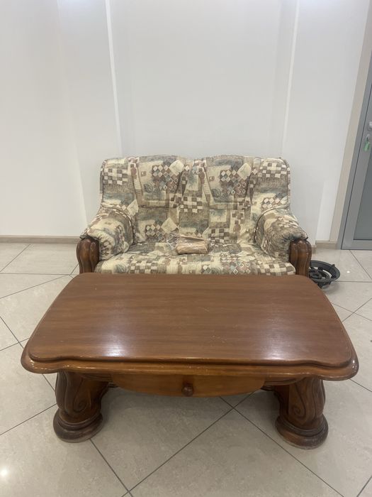 Диван из массива дуба