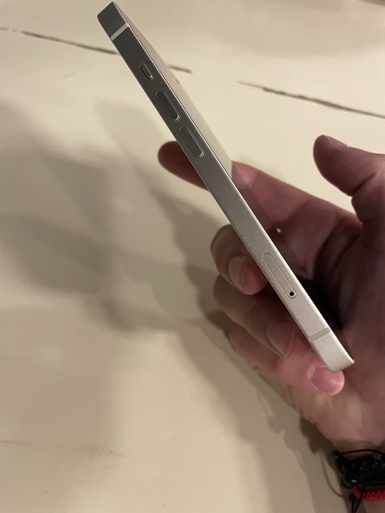 Iphone 14 white 128 GB
