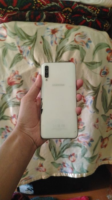 Samsung a50sifatli va kafolatlangan