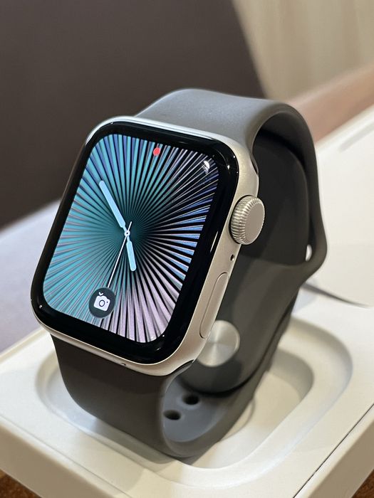 Apple watch SE 2nd 40mm gen GPS