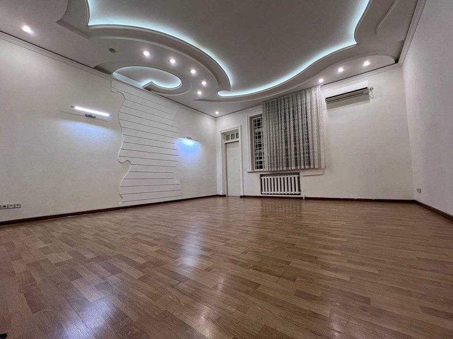 Сдаётся помещение свободного назначения | Яккасарай Ракат боши  260 м²