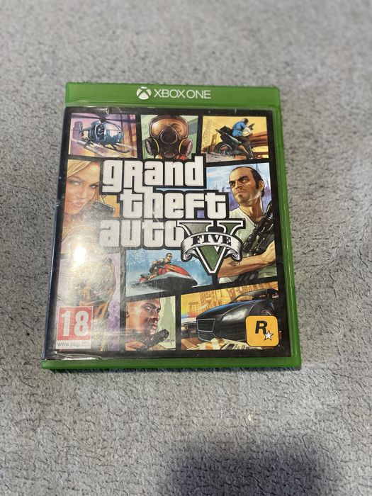 GTA V XBOX ONE (Grand theft auto V)