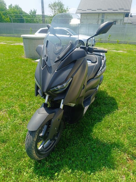 Scuter yamaha xmax 125