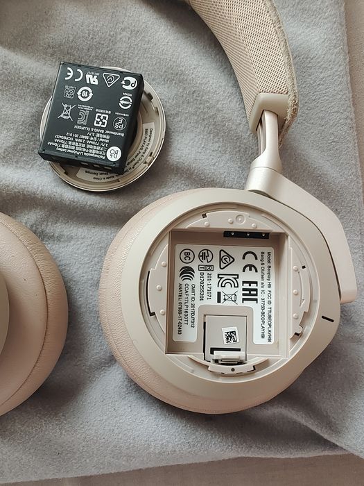 Casti BANG & OLUFSEN beoplay h9i impecabile