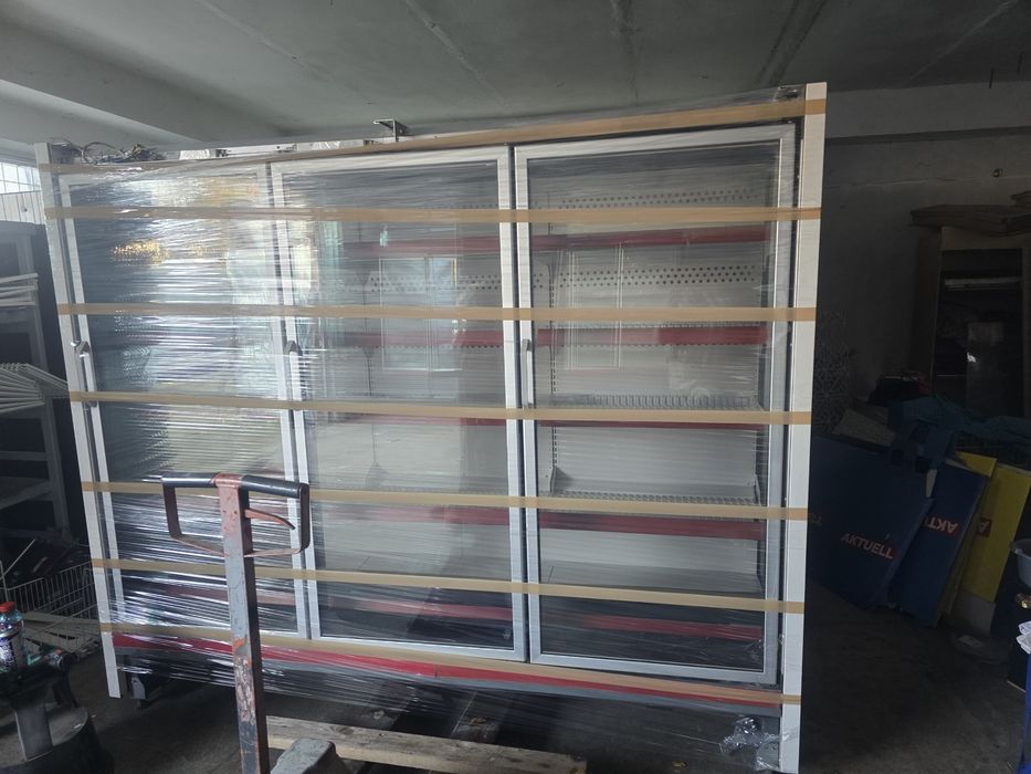 Vitrina congelare / bauturi / mezeluri / lactate