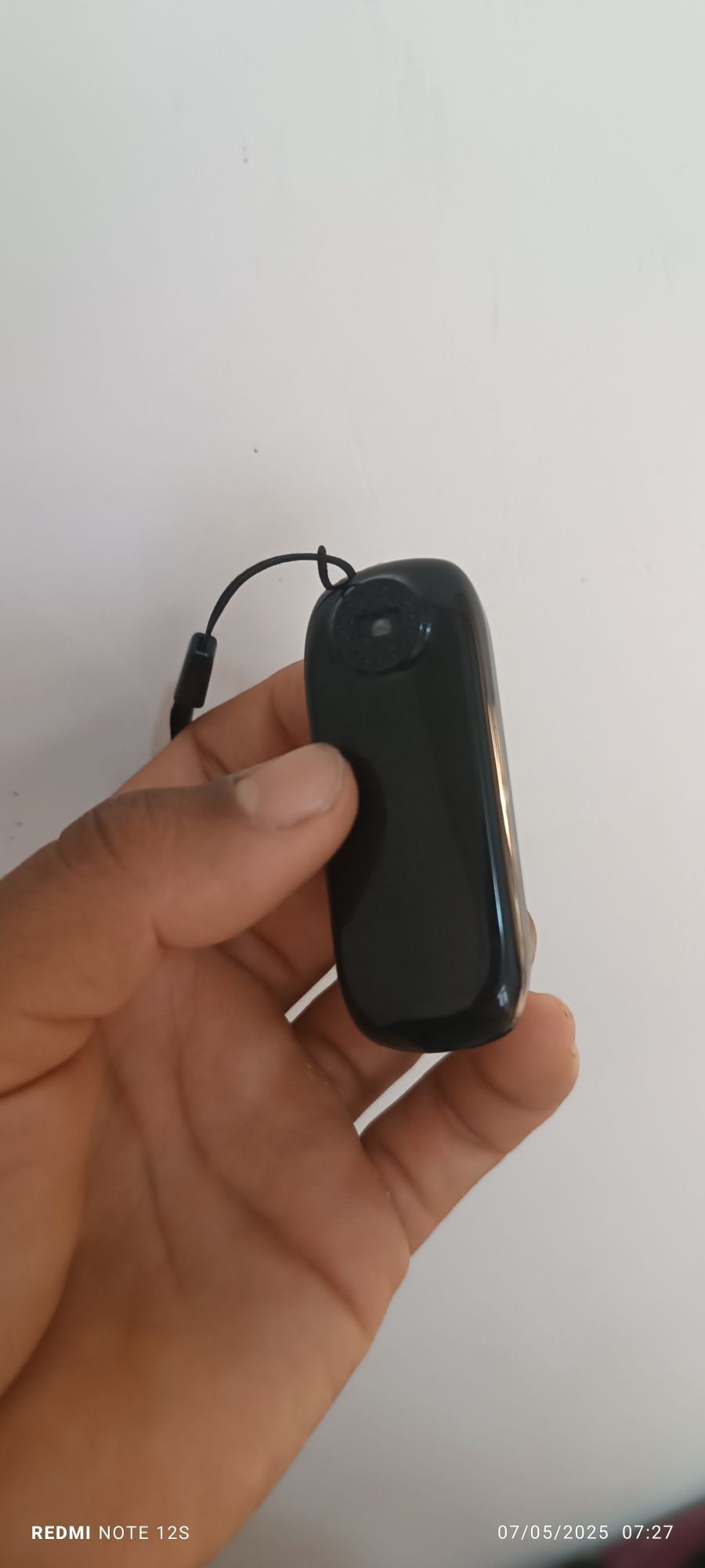 Motorola knopka qisqasi