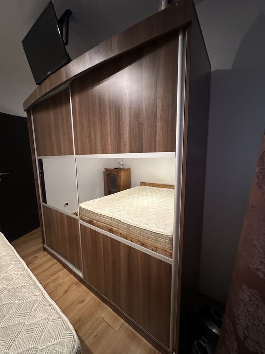 Dressing dulap cu usi glisante