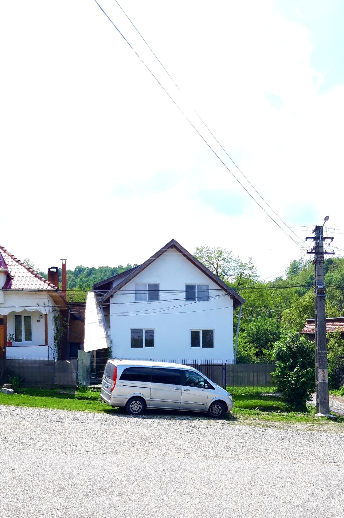 De vanzare casa tip duplex