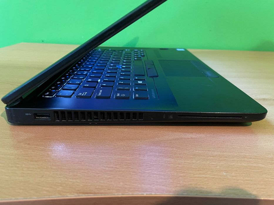 Dell Latitude E5470 - 16GB RAM, i5-6300u, 256GB SSD, WIN 10 PRO