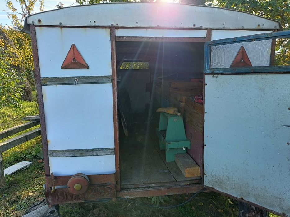 Pavilion Apicol - 10 stupi / 12 Rame