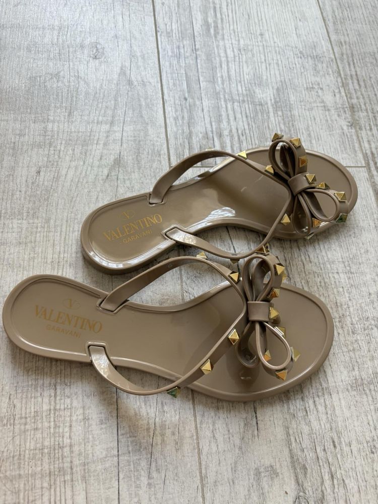 Дамски чехли Valentino