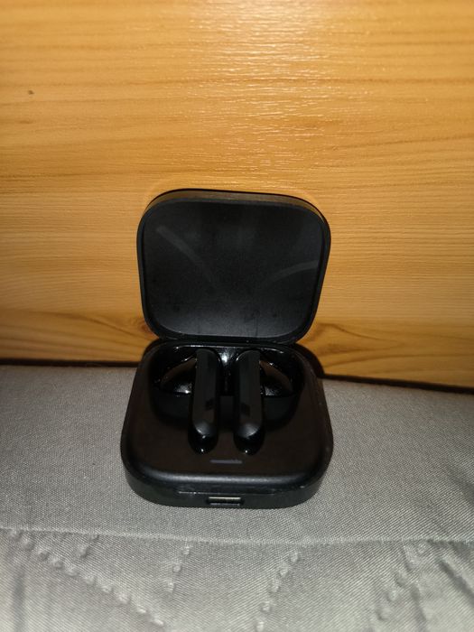 Продам наушники сяоми редми батс 6(актив)