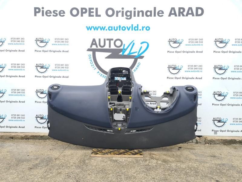Plansa bord albastra Opel Corsa D facelift