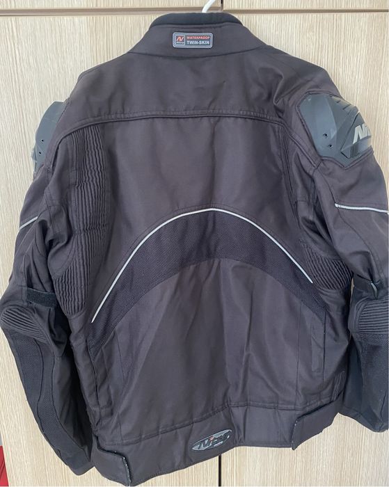 Мото яке висок клас