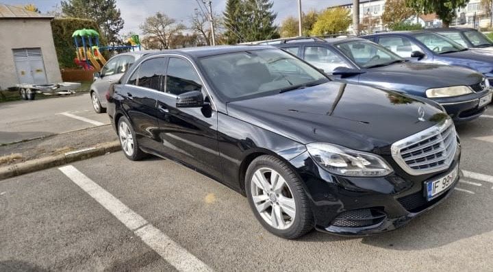 Mercedes benz E class 2.2 CDI