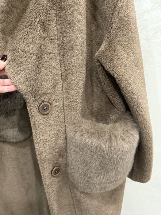 Кафяво палто с две лица