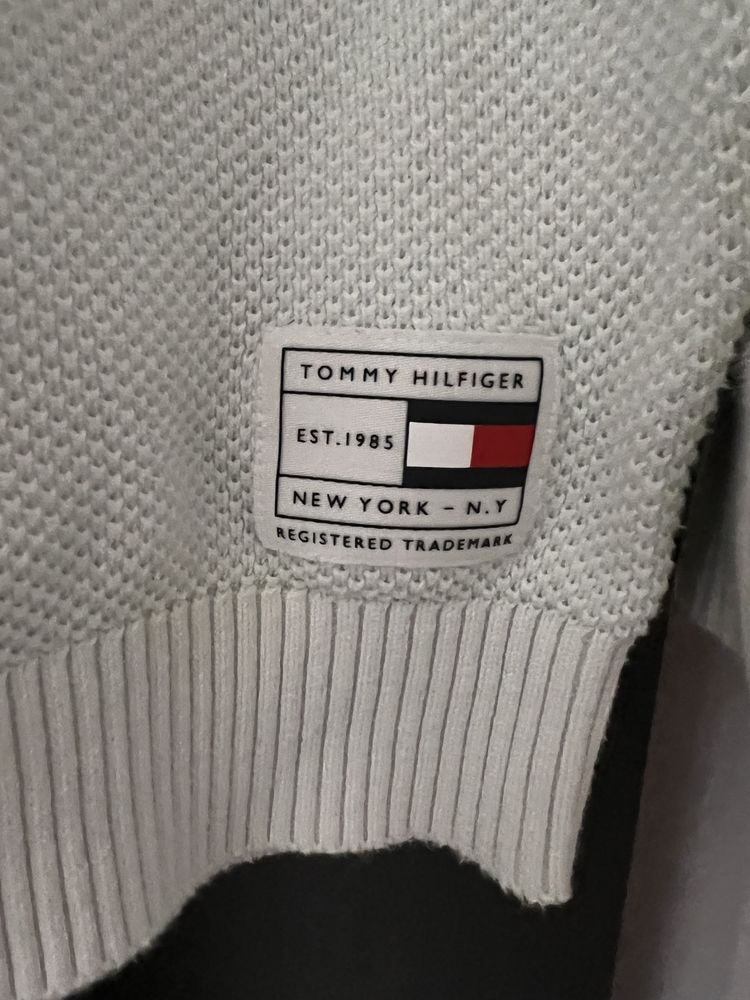 Pulover Tommy Hilfiger