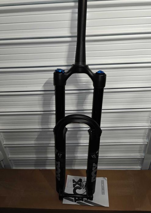 FOX PERFORMANCE 38, 170mm,29,GRIP, нова велосипедна вилка