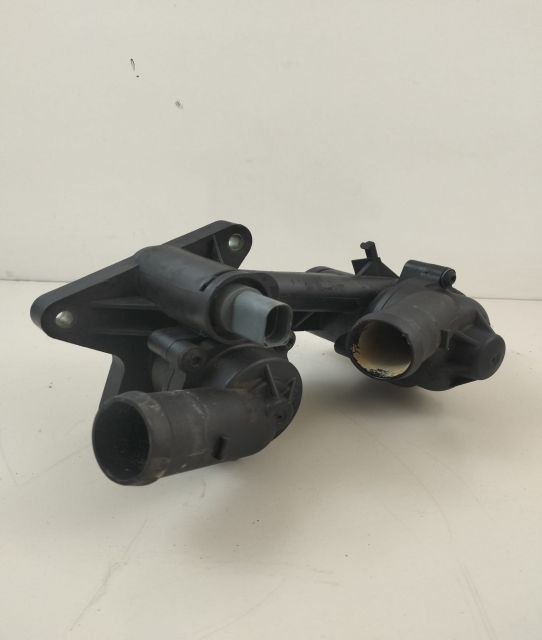 Corp Termostat 03c121026 Volkswagen VW Golf a 5-a generatie