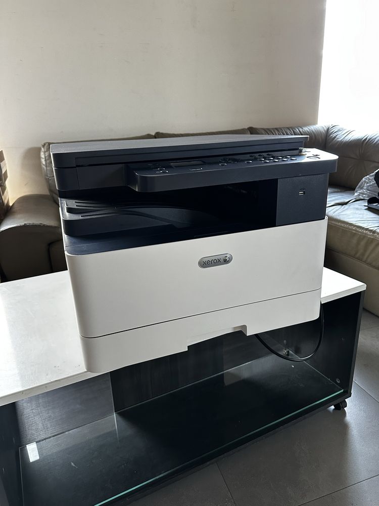 Multifunctionala A3 A4 Xerox b1022