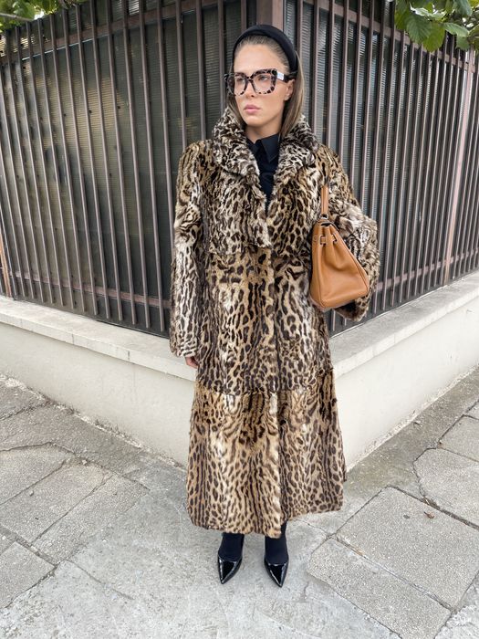 Haina lunga din blana naturala de ocelot